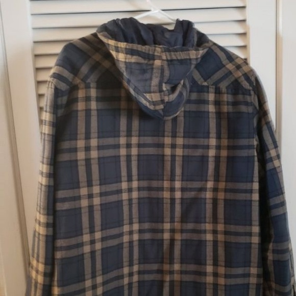 Large green jacket - Picture 2 of 2